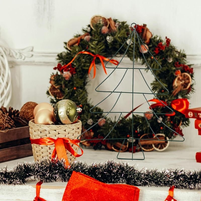 クリスマスツリー型の金属製リースフレーム、ワイヤー製リース台 - Wreath Form Wire のレビューと価格